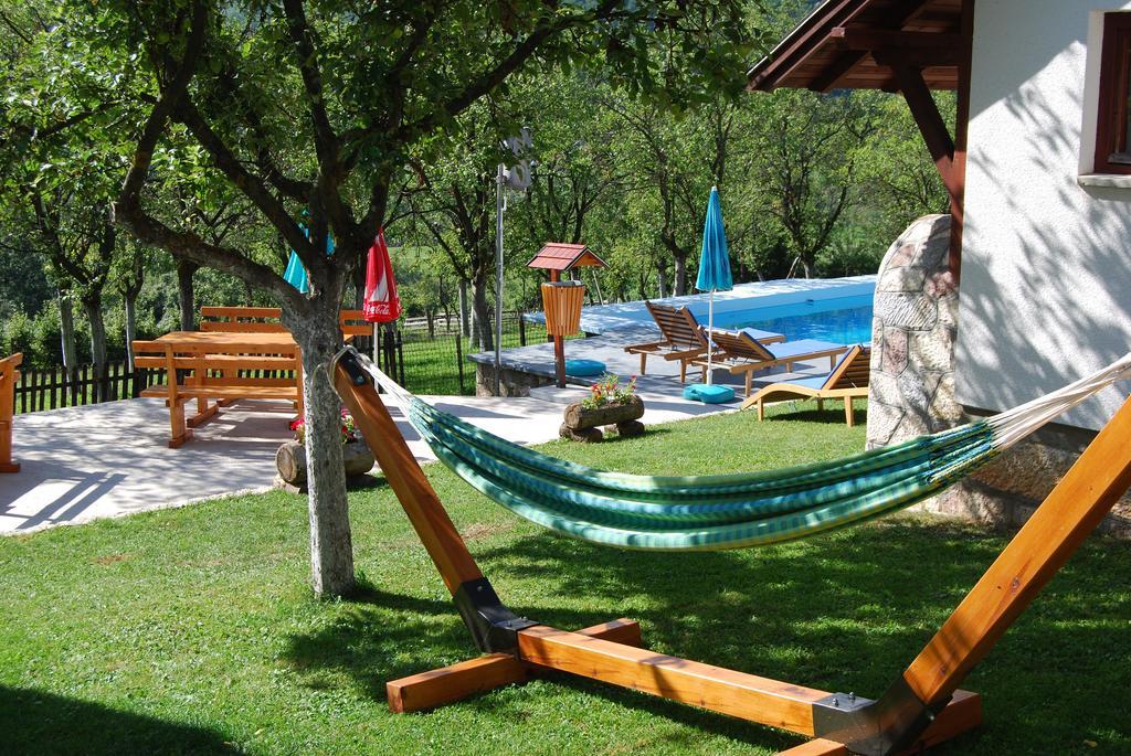 Rozanstvo Seoski Turizam Melovic المظهر الخارجي الصورة